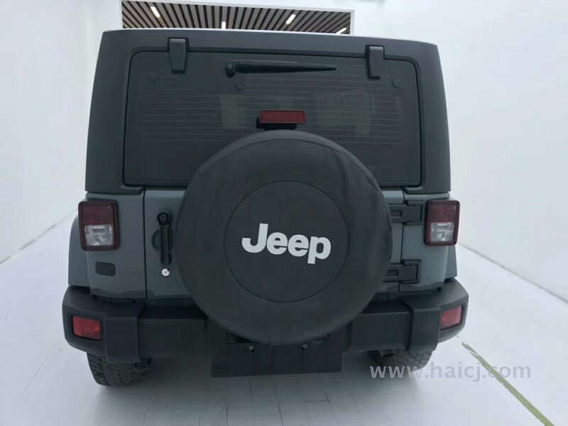 Jeep Wrangler [牧马人] 3.0 手自一体 四门版 Sahara 2014款