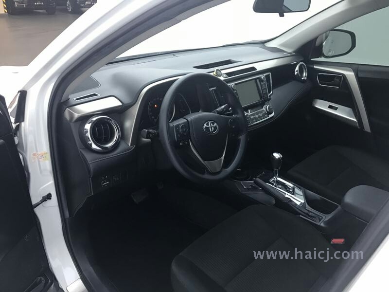 丰田 RAV4 2.0 无级 两驱风尚版 2015款
