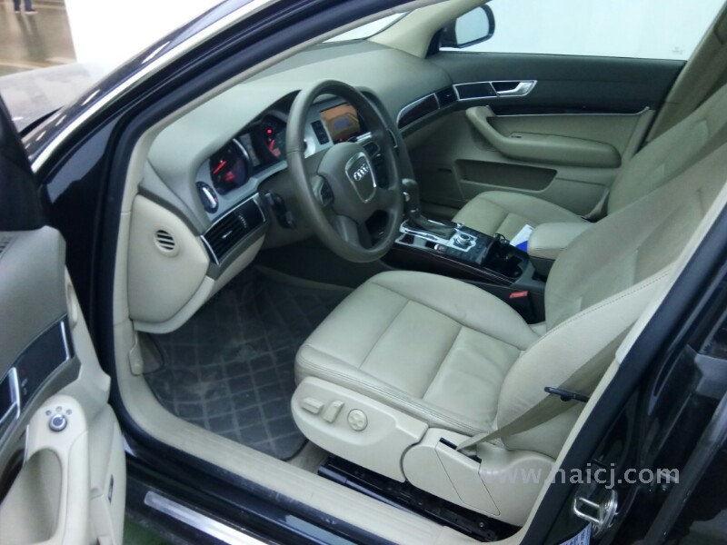 奥迪 A6 2.4 无级 舒适型 2010款