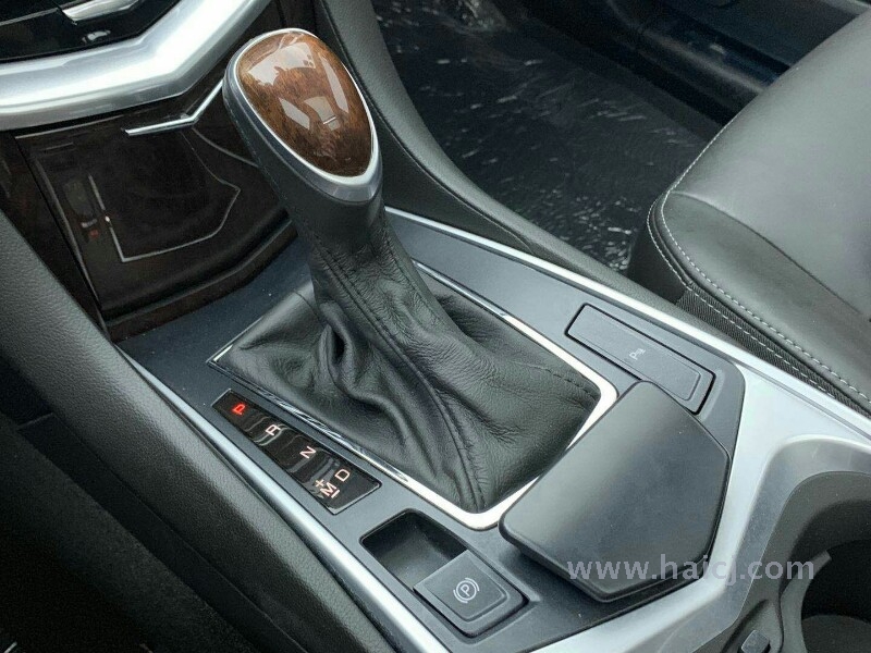 凯迪拉克 SRX 3.0SIDI 手自一体 四驱领先型 2014款