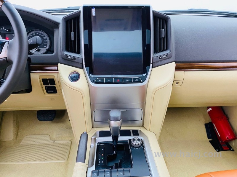 丰田 Land Cruiser [兰德酷路泽] 4.6 手自一体 4600 中东限量版 2015款