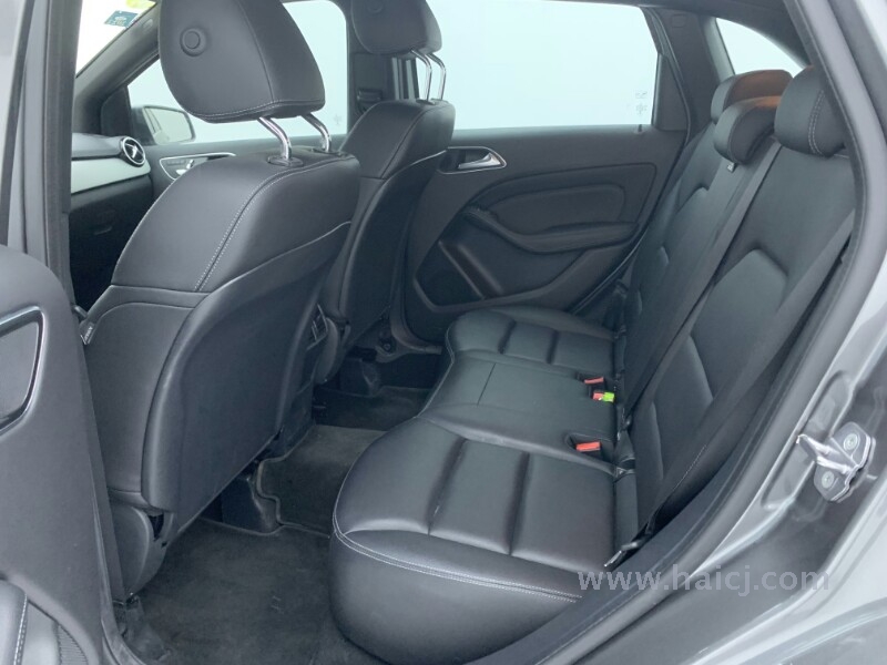 奔驰 B-Class [B级] 1.6T 双离合 动感型 2018款