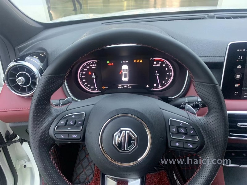 MG MG HS 2.0T 双离合 30T 两驱Trophy超能版 2019款