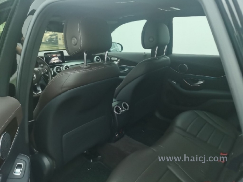 奔驰 GLC级 2.0T 手自一体 豪华型 2019款