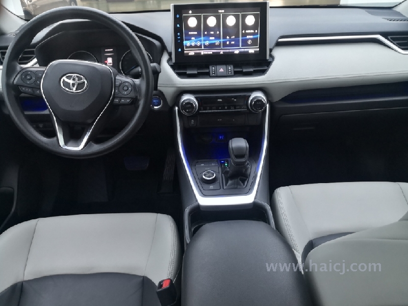 丰田 威兰达 2.5 无级 四驱豪华版 2020款