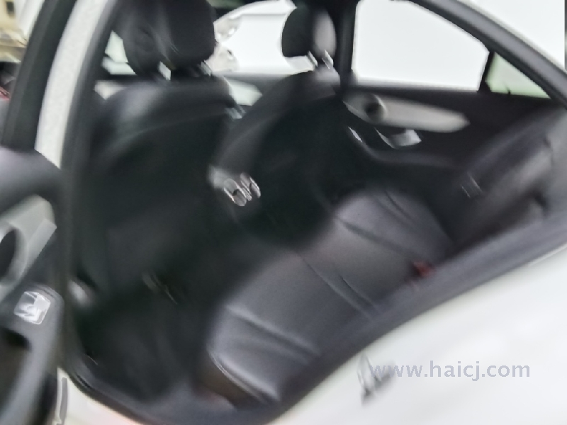 奔驰 C级 2.0T 手自一体 运动版 2016款